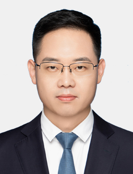 邱斐